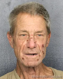 Mugshot of DEAN LUTRARIO