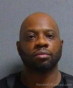 Mugshot of DURROND CARSON