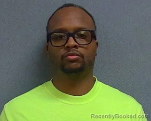 Mugshot of JOSEPH MURRAY