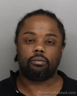 Mugshot of KENYATI MILLS