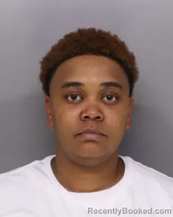 Mugshot of JASMINE SHAW