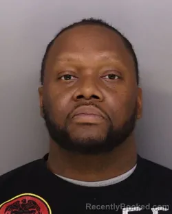 Mugshot of CLIFFORD PIPHUS