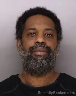 Mugshot of LIONAL ROBERTS