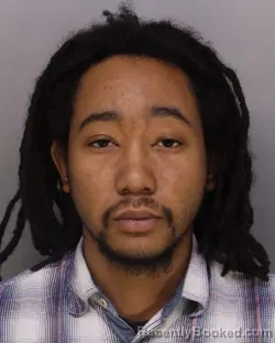 Mugshot of TAVIANCE MAXBERRY