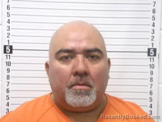 Mugshot of CRUZ AMILCAR MARTINEZ