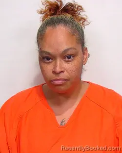 Mugshot of ROSA MELISSA HERNANDEZ