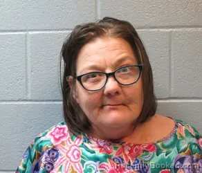 Mugshot of LISAANN ROBERTA BROWN