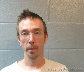 Mugshot of DWIGHT DAVID THOMPSON