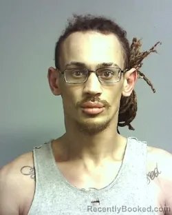 Mugshot of PIERCE JORDAN SWARTZ