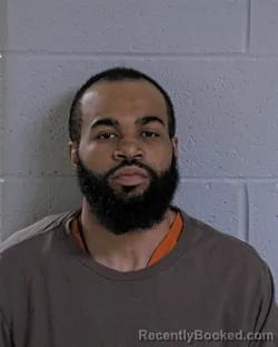 Mugshot of RAYVON LEVELLE HOLMEN