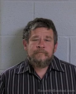 Mugshot of THOMAS BROCK WHITEHEAD