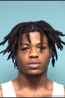 Mugshot of AMARION R OLIVER
