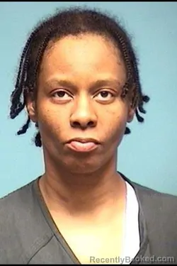 Mugshot of CANDY L THOMPSON