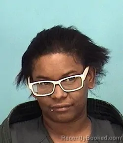 Mugshot of TAINA LABOY-SANCHEZ