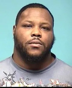 Mugshot of TYSHAUN J WASHINGTON