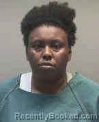 Mugshot of LAULAUNDA DEATRICE THOMPSON