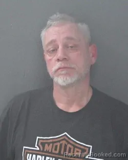 Mugshot of MICHAEL DEAN LONGFELLOW