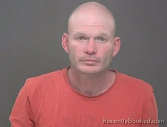 Mugshot of TRAVIS LEE SALMONS