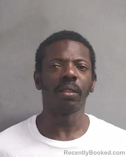 Mugshot of DEIAGO ORLANDO CHASE