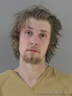 Mugshot of MASON STUART BROOKS