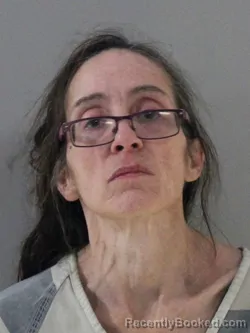 Mugshot of ELIZABETH ANN GEORGE