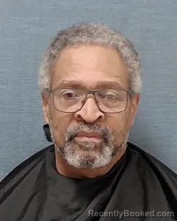 Mugshot of KENNETH EARL WHITE