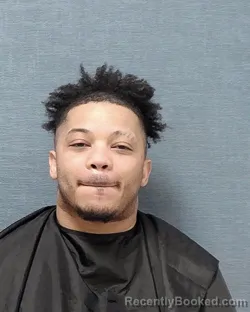 Mugshot of QUANTICO SHUROD MOORE