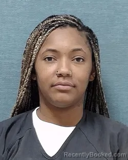 Mugshot of MERCEDEZ NAAJA REVE THOMPSON