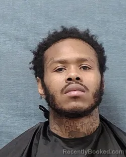 Mugshot of BRYTEZ AVEANT GORDON