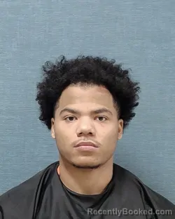 Mugshot of ANTWON LAMAR WIGGINS