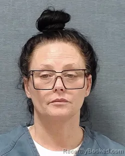 Mugshot of LAVONE EILEEN WILLIAMS