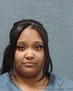 Mugshot of KARRISSIA ALANNA IVERSON