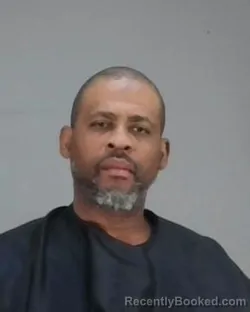 Mugshot of RAYMOND LAMAR FOX