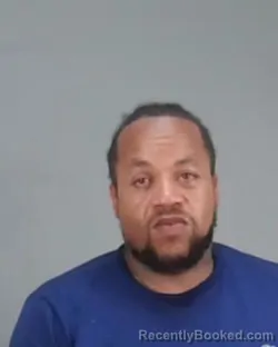 Mugshot of MAR'SHAWN MUICES SHORT