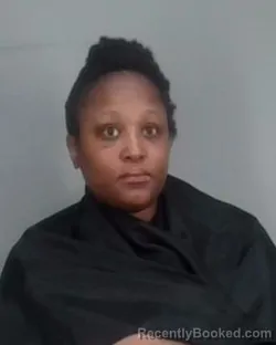 Mugshot of LAQUANDRA MARIE AYERS