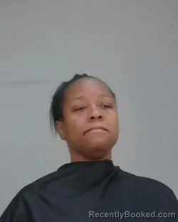 Mugshot of SHANICE S PICKENS