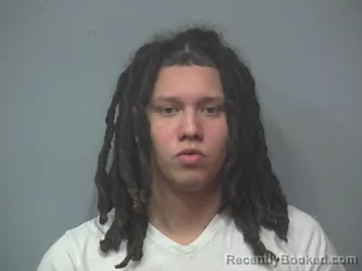 Mugshot of KYRIE GAUT