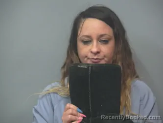 Mugshot of AMANDA SHUSTER