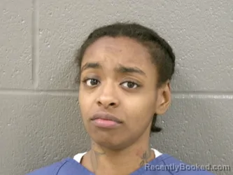 Mugshot of MIRACLE MOENAE DURDEN