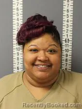 Mugshot of AKERA BONNETTE ESPEJO