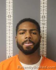 Mugshot of MALEEK NOEL MOORE