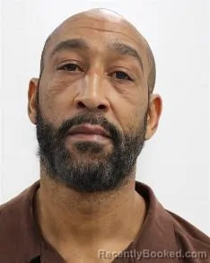 Mugshot of MENDO ROMAN LOVE