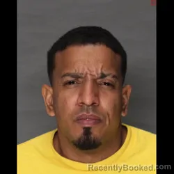Mugshot of ANGEL LUIS ROSARIO