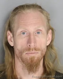 Mugshot of CLIFTON HOSTETTLER