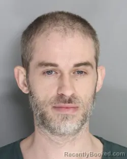 Mugshot of JUSTIN TURNER