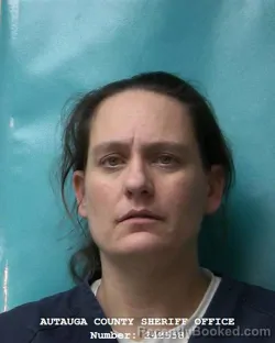 Mugshot of KARI ANN EVANS