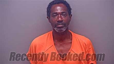 Mugshot of WILLIE JAMES JACKSON JR