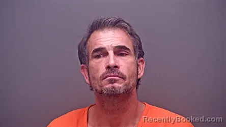 Mugshot of RONNIE WAYNE WHITE