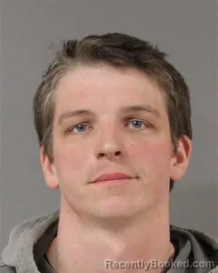 Mugshot of JONATHAN HILL