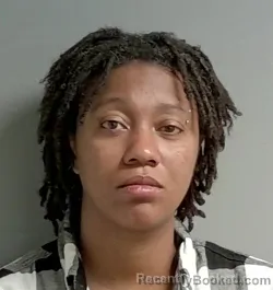 Mugshot of Taneisha Rollins